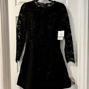 Laundry by Shelli Segal Nordstrom NWT new with tags size 4 black lace dress